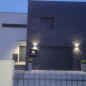 Cube Apartament